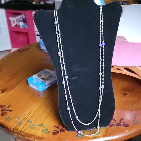 Double chain necklace with beads